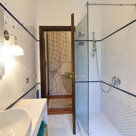 Casa de Férias Gorgeous In With Wifi Ficulle