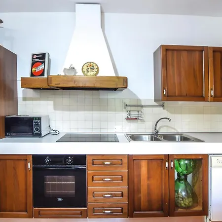 Casa de Férias Gorgeous In With Wifi